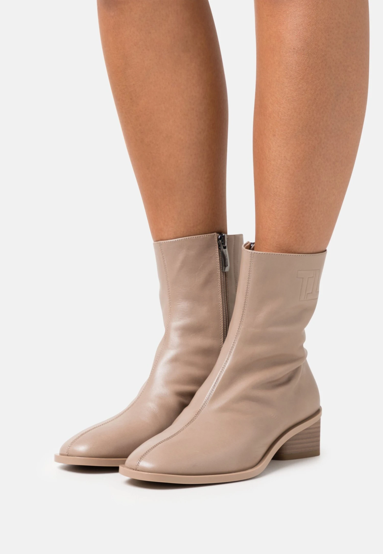 Tamaris Bottines - Taupe 1 Tamaris Bottines - Taupe