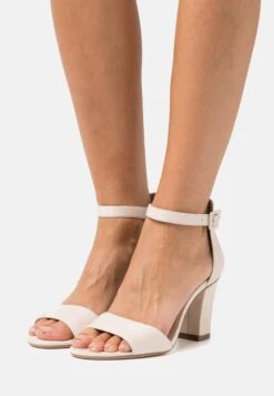 Tamaris Sandales - Nude