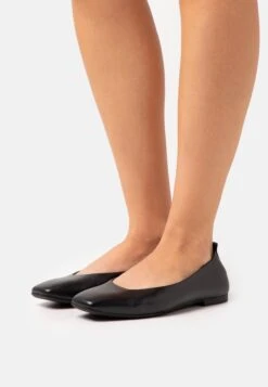 Tamaris Ballerines - Black