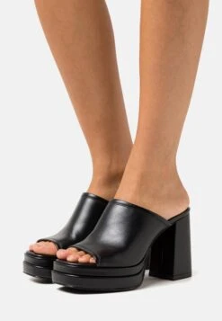 Tamaris Mules À Talons - Black