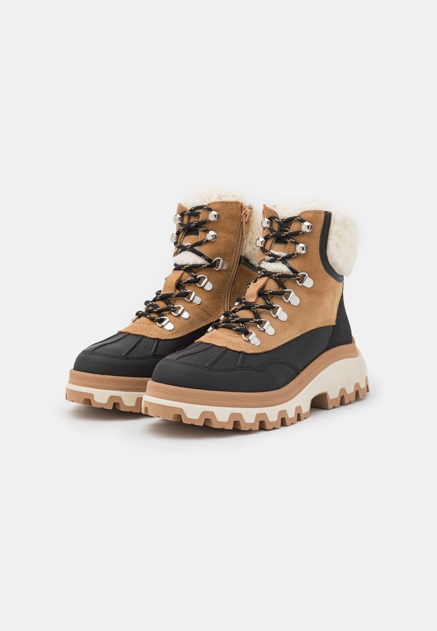 Tamaris Bottes De Neige - Black/Camel 3 Tamaris Bottes De Neige - Black/Camel – Image 3