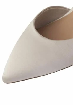 Tamaris Escarpins À Talons Hauts - Champagne 10 Tamaris Escarpins À Talons Hauts - Champagne -Zalando 62160fefc4764f73b75d3dae1c5f4194