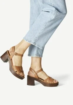 Tamaris Sandales À Plateforme - Cuoio