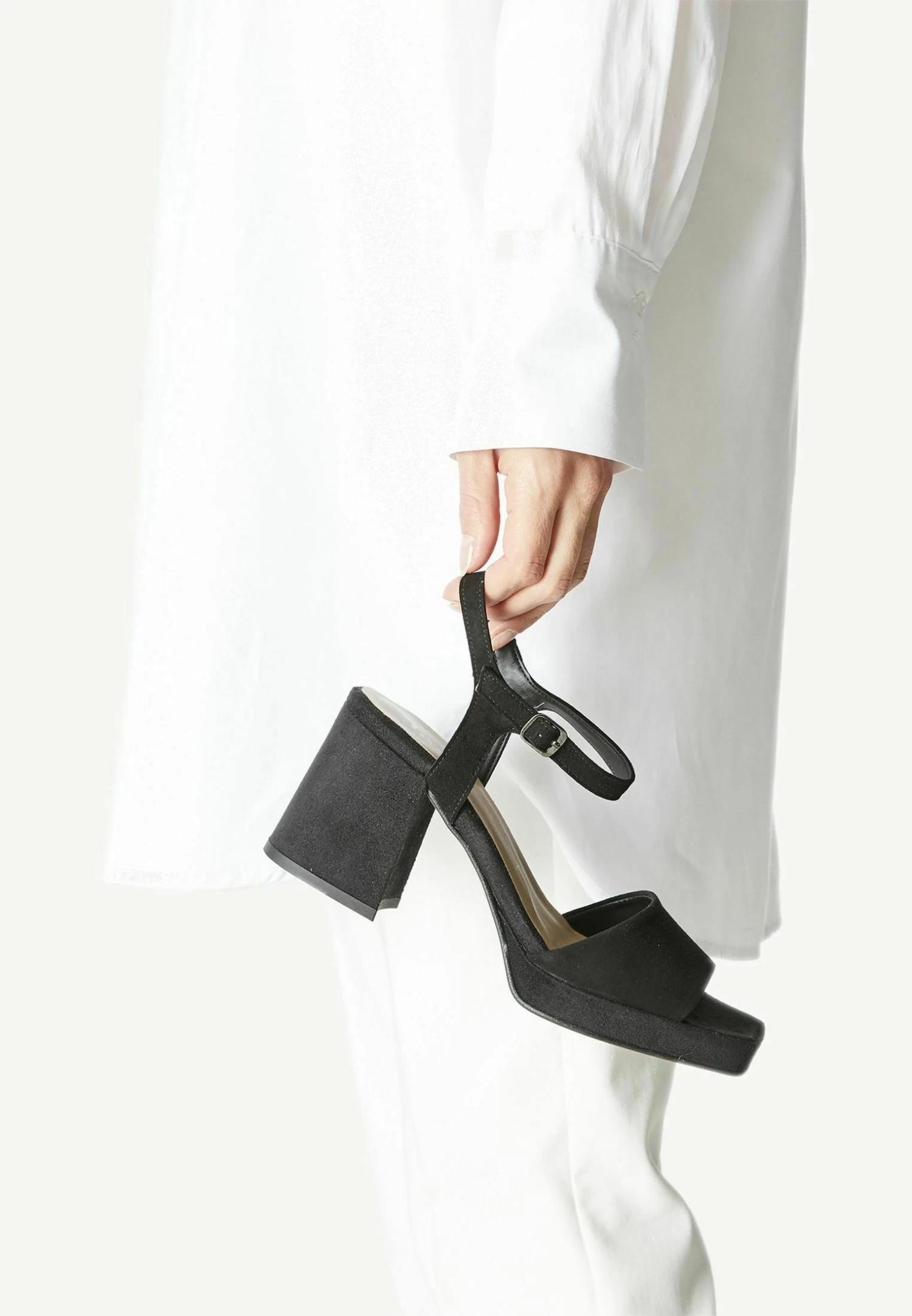 Tamaris Sandales À Plateforme - Black 1 Tamaris Sandales À Plateforme - Black