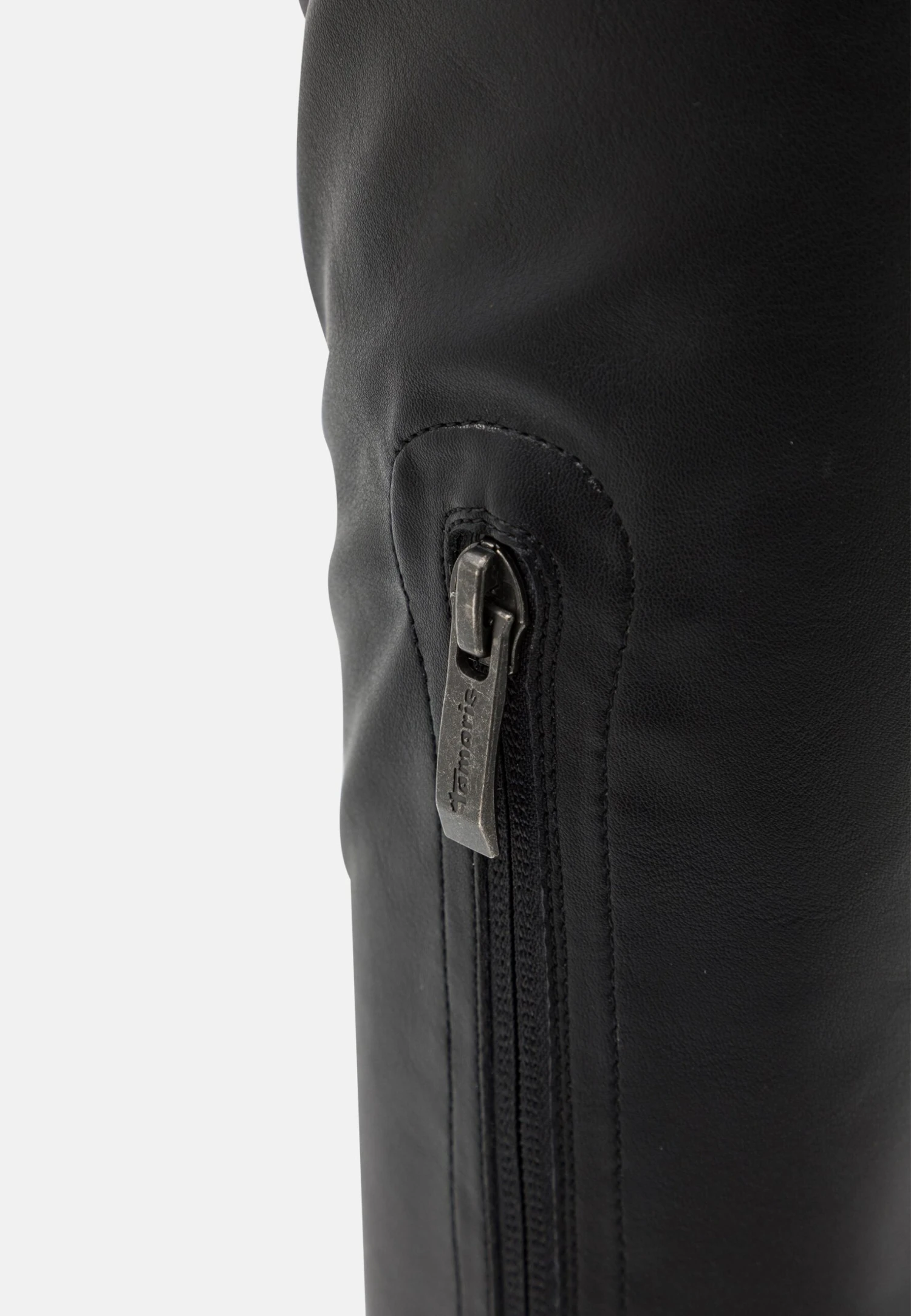 Tamaris Cuissardes - Black 6 Tamaris Cuissardes - Black – Image 6