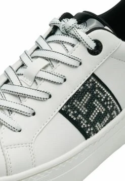 Tamaris Baskets Basses - White -Zalando 9ffae66ba2c545f4bc3fc7ec667bf86b