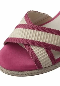 Tamaris Sandales Compensées - Raspberry 10 Tamaris Sandales Compensées - Raspberry -Zalando a87f81de2bfd49c1bf46f185b3dc18f1