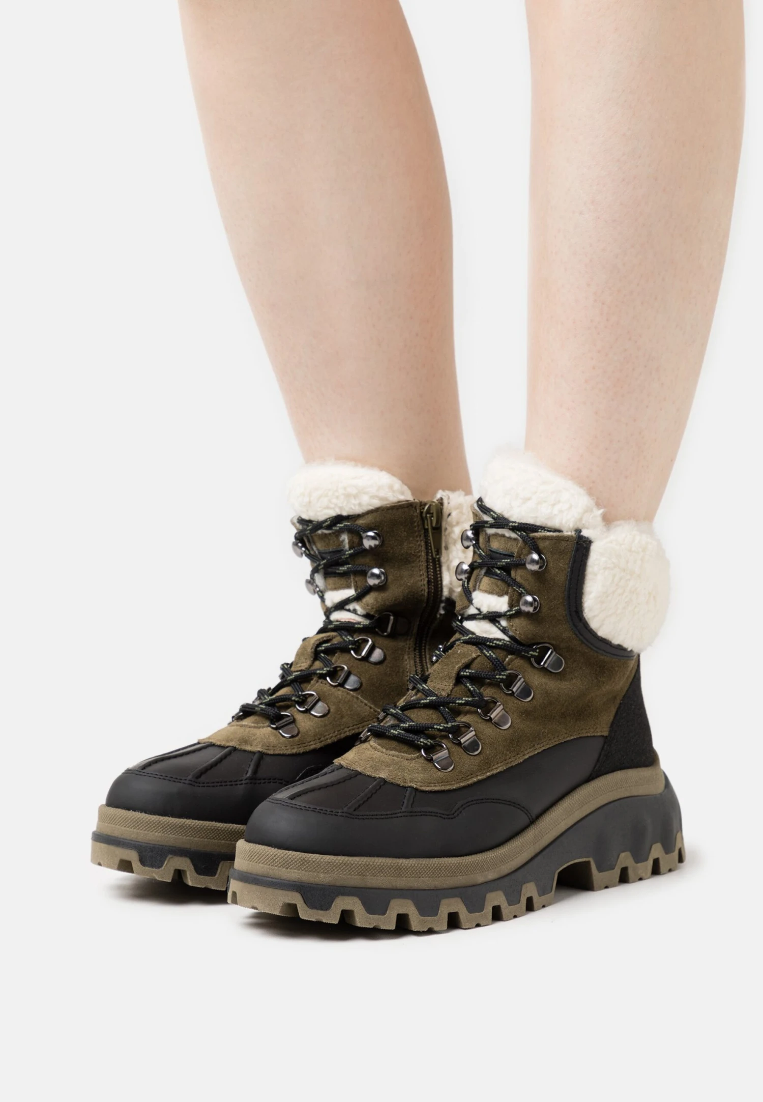 Tamaris Bottes De Neige - Black/Olive 1 Tamaris Bottes De Neige - Black/Olive