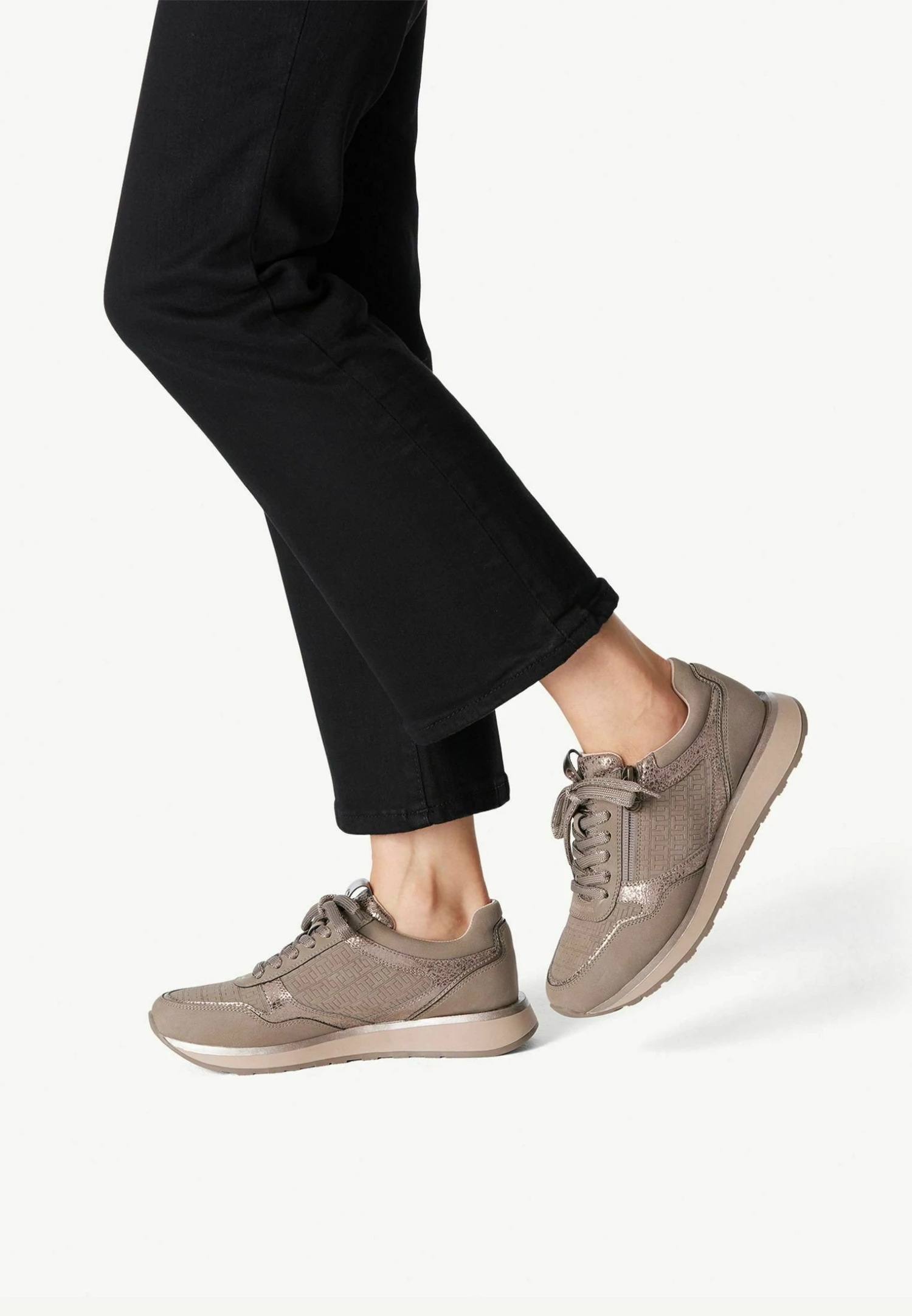 Tamaris Baskets Basses - Pepper 1 Tamaris Baskets Basses - Pepper