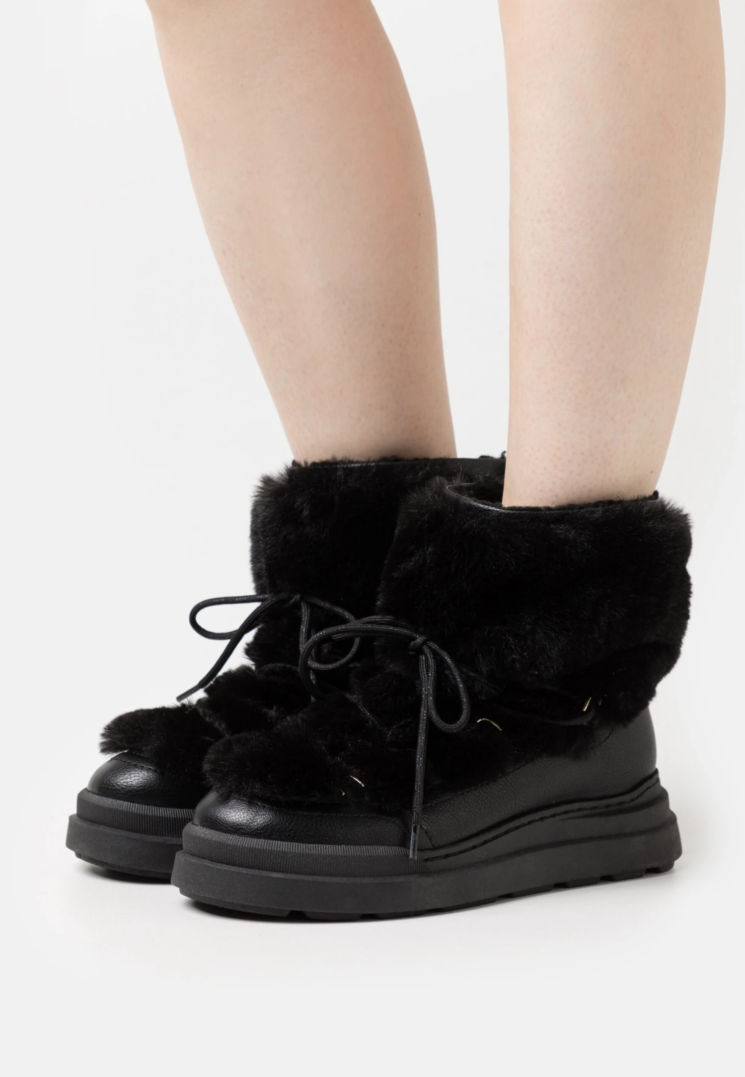 Tamaris Bottes De Neige - Black 1 Tamaris Bottes De Neige - Black