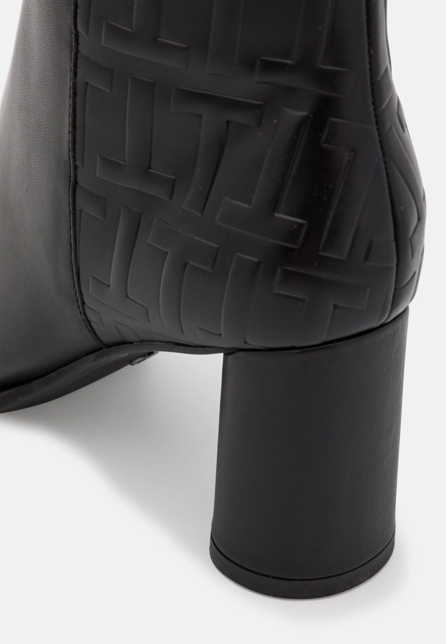 Tamaris Bottes À Talons Hauts - Black 6 Tamaris Bottes À Talons Hauts - Black – Image 6