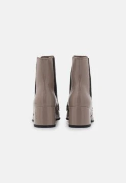 Tamaris Bottines À Talons Hauts - Taupe 9 Tamaris Bottines À Talons Hauts - Taupe -Zalando da42b72d31d542bbad8c291ee8689e80