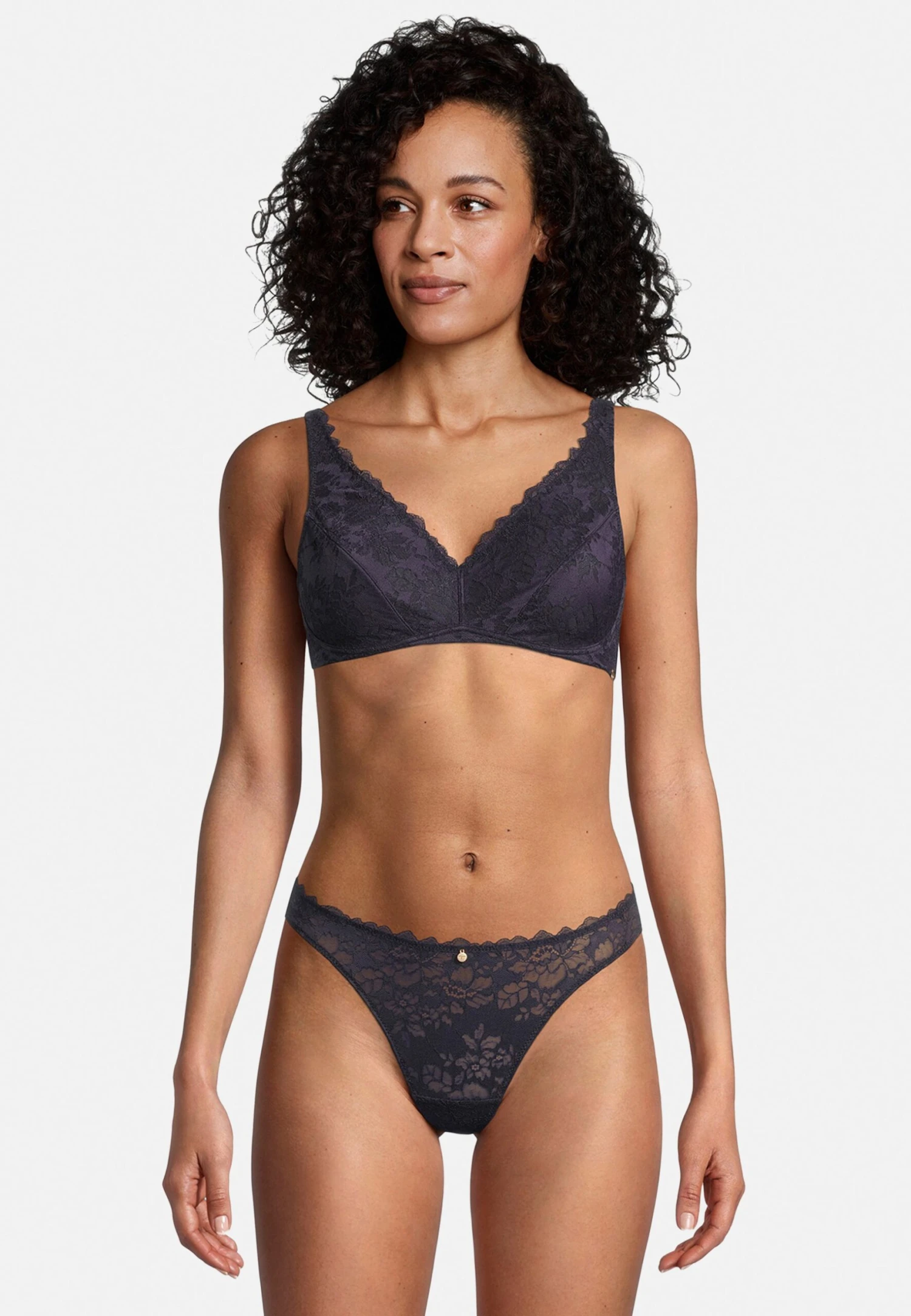 Tamaris String - Night Sky 1 Tamaris String - Night Sky