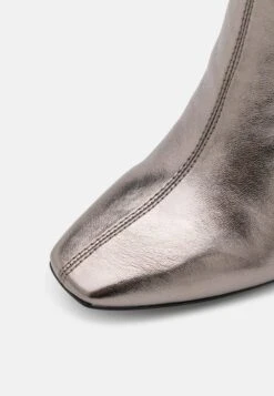 Tamaris Bottes - Platinum 11 Tamaris Bottes - Platinum -Zalando f9df5013b6c94091bcb7fa26a1a3bb27